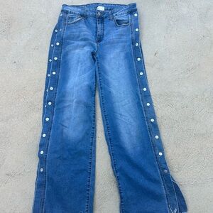 Elegant Blue Flare Jeans with Button Accents